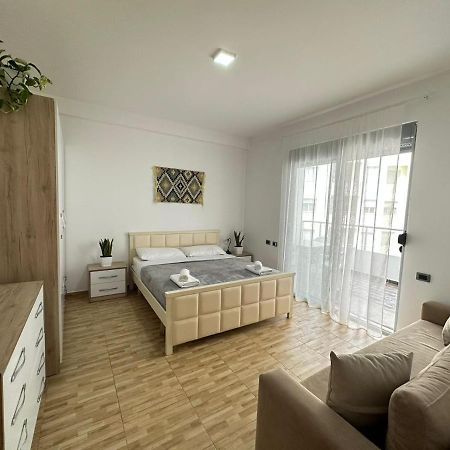 Trea Accomodations - Despacito Port Side Влёра Экстерьер фото